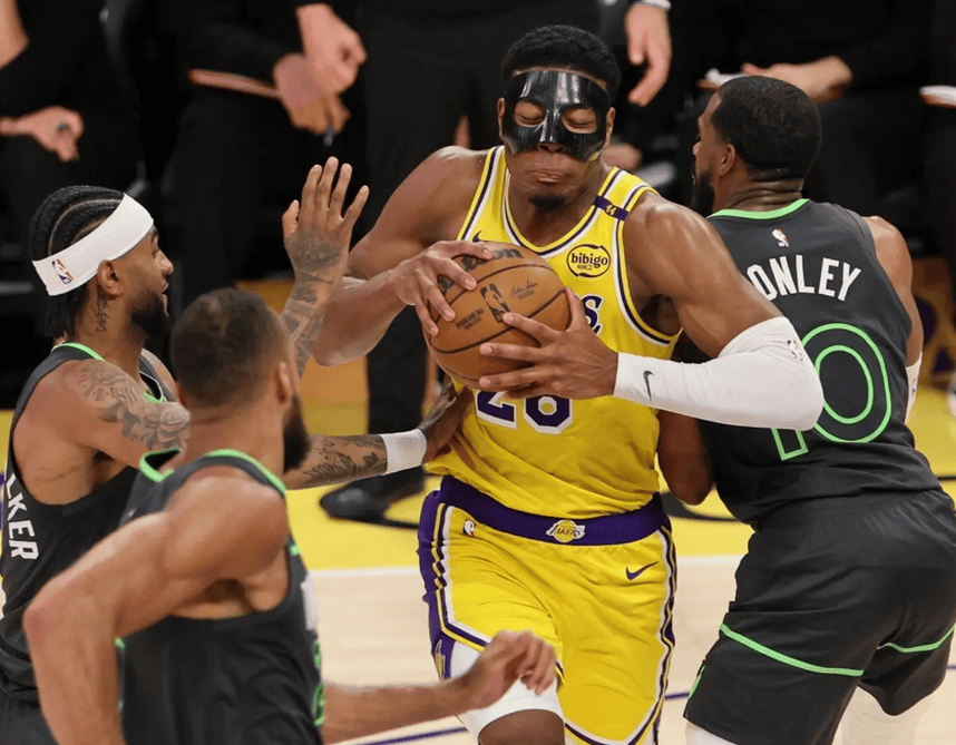 开拓者惨败湖人，重整旗鼓！