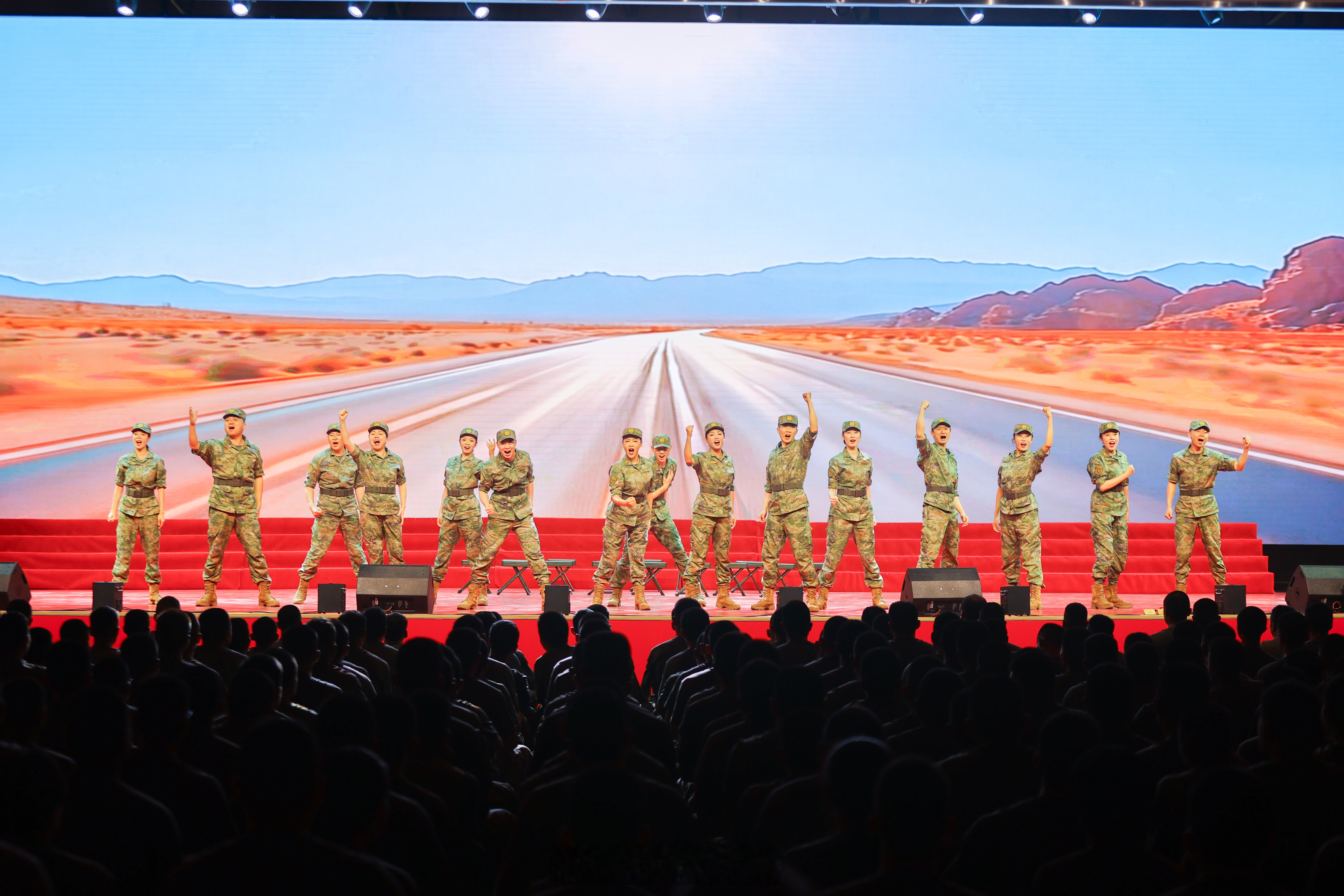 关于强队再挑强队，全队备战力挡向前的信息