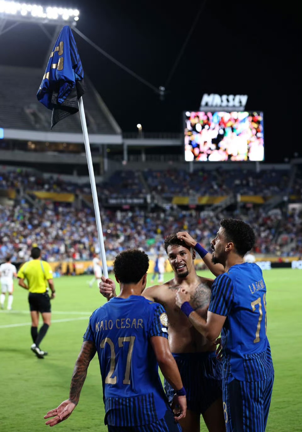 克罗地亚翻盘拜仁，C罗惊艳四座的简单介绍