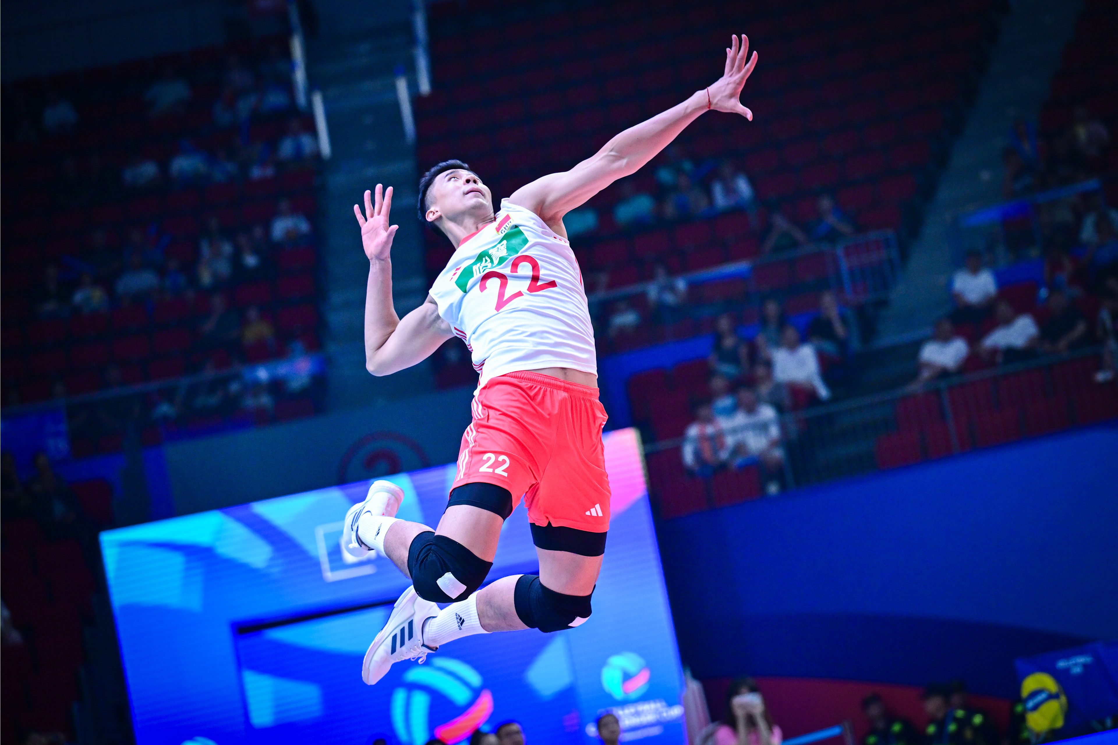 开云体育app-包含德国队横扫中国队，许昕刷新纪录的词条